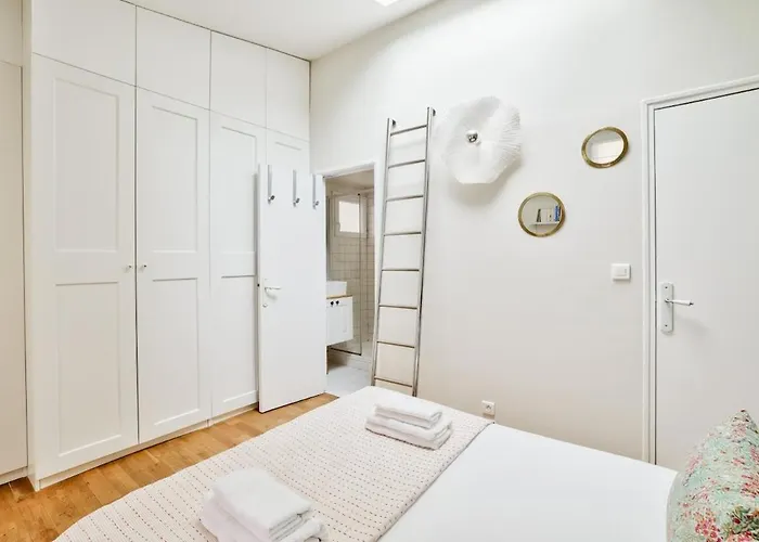 Apartamento Stunning Parisian 1br Flat 5 Min From Montmartre