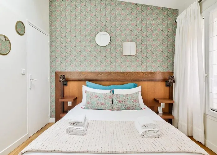Stunning Parisian 1br Flat 5 Min From Montmartre *